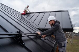 commercial roofing contractor